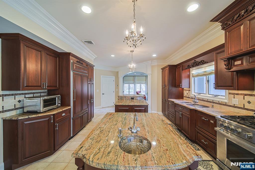 74 Sherwood Road, Norwood, NJ, 07648