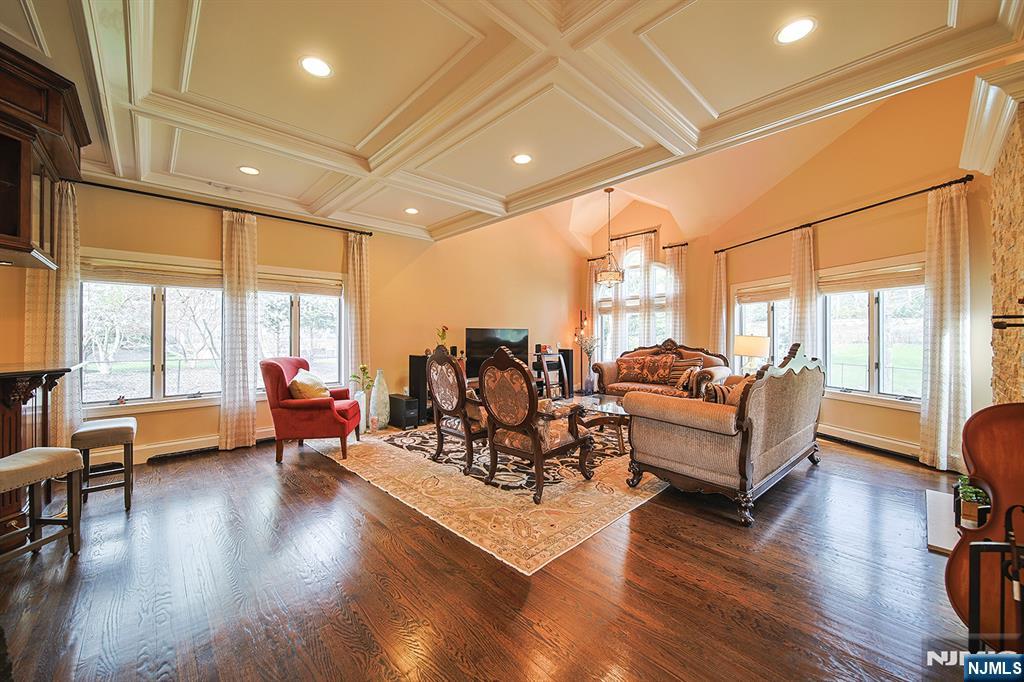 74 Sherwood Road, Norwood, NJ, 07648