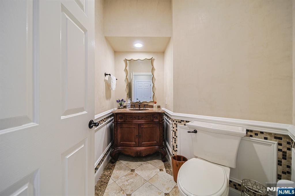 74 Sherwood Road, Norwood, NJ, 07648