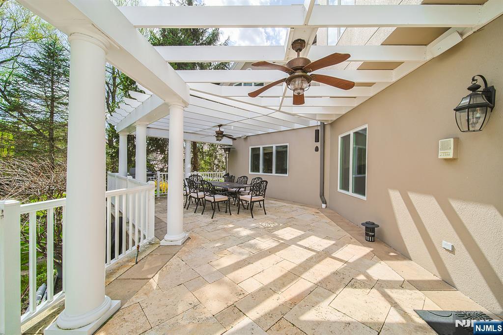 74 Sherwood Road, Norwood, NJ, 07648