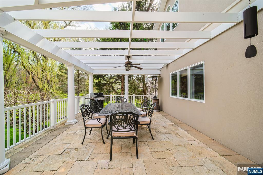 74 Sherwood Road, Norwood, NJ, 07648