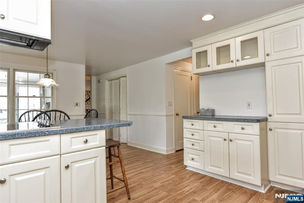 520 Lafayette Avenue, Wyckoff, NJ, 07481