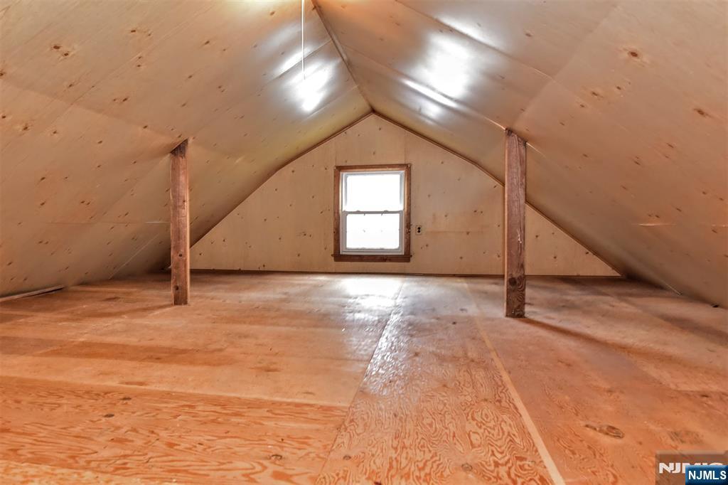 520 Lafayette Avenue, Wyckoff, NJ, 07481