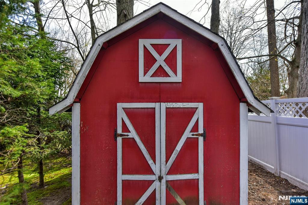 520 Lafayette Avenue, Wyckoff, NJ, 07481