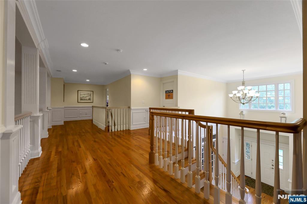 22 Meadow Lake Drive, Mahwah, NJ, 07430