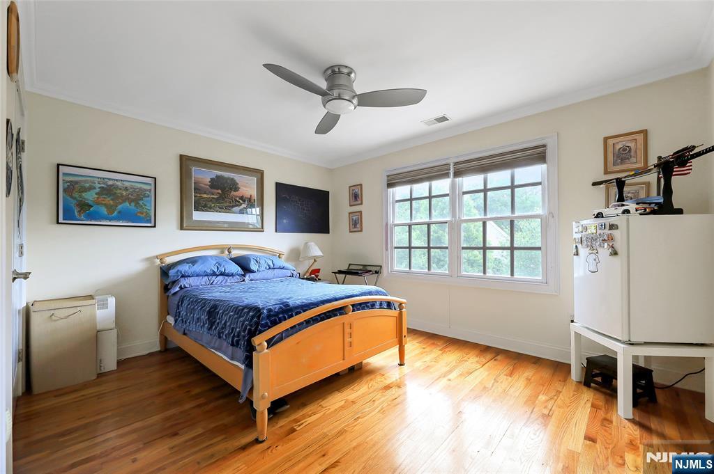 22 Meadow Lake Drive, Mahwah, NJ, 07430