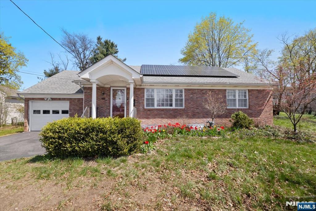 35 E Ridgewood Avenue - Photo 1