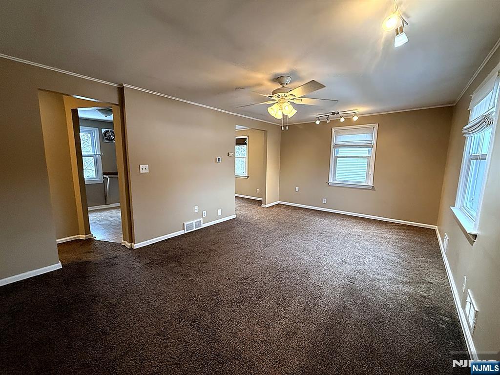 73 Horton Avenue 2 - Photo 5