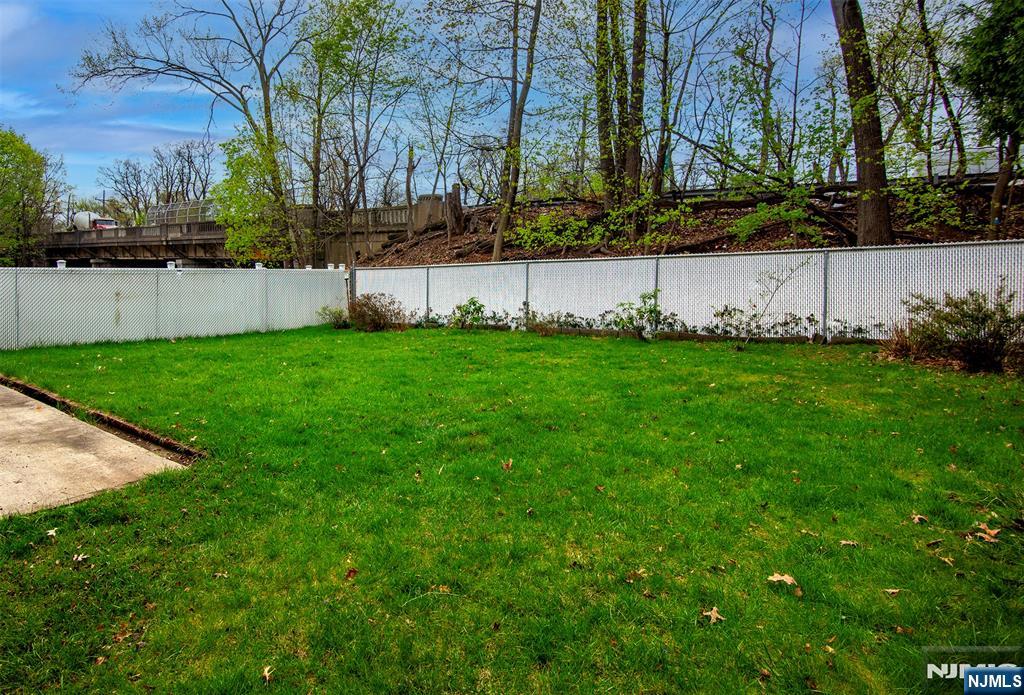 352 Billington Road - Photo 4