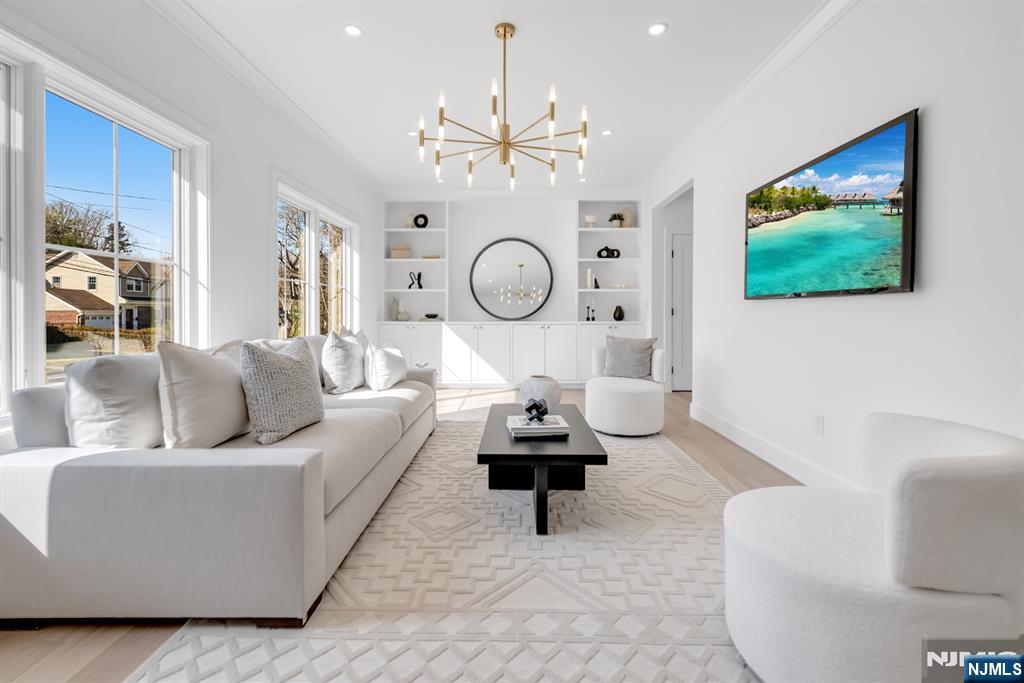 12 Cameron Road - Photo 3