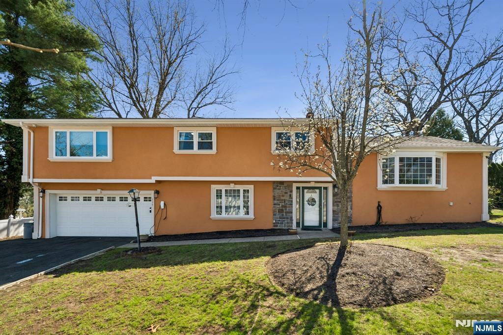 115 Birchwood Terrace, Wayne, NJ 07470 Listing Photo  0