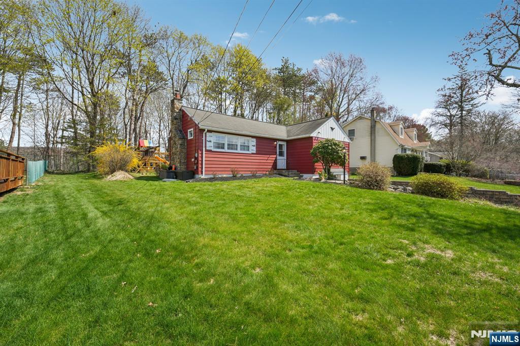 9 Cottonwood Court - Photo 2