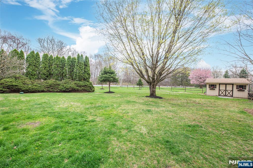 1 Old Timbers Court - Photo 5