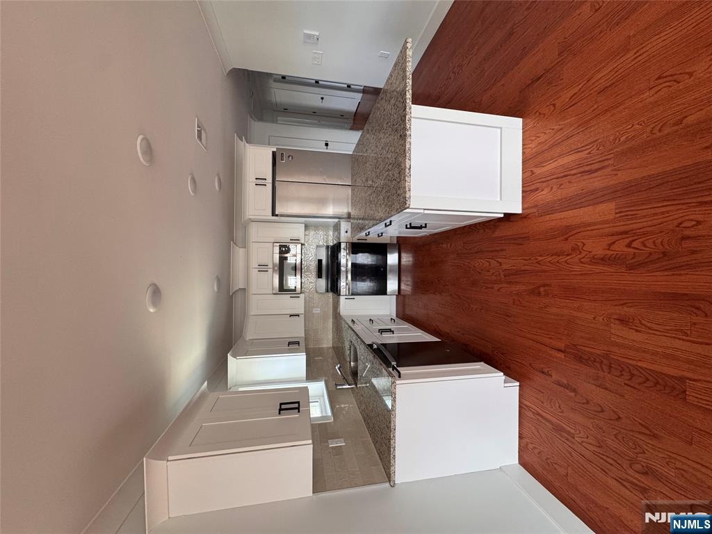 378 Forest UNIT 2, Kearny, NJ, 07032