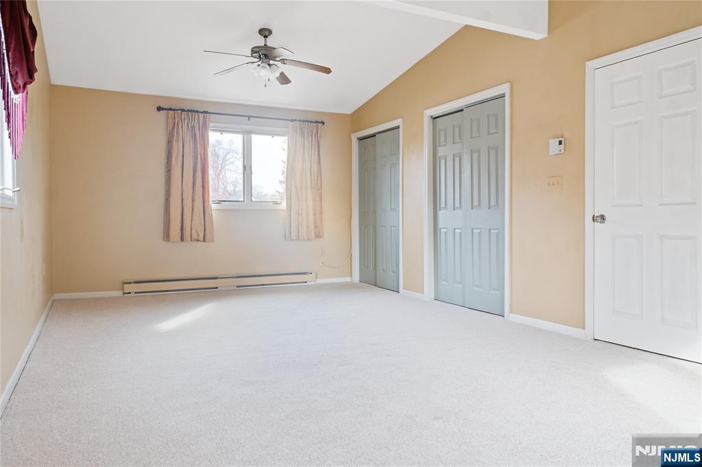 121 Pine Avenue, New Milford, NJ 07646 Listing Photo  11