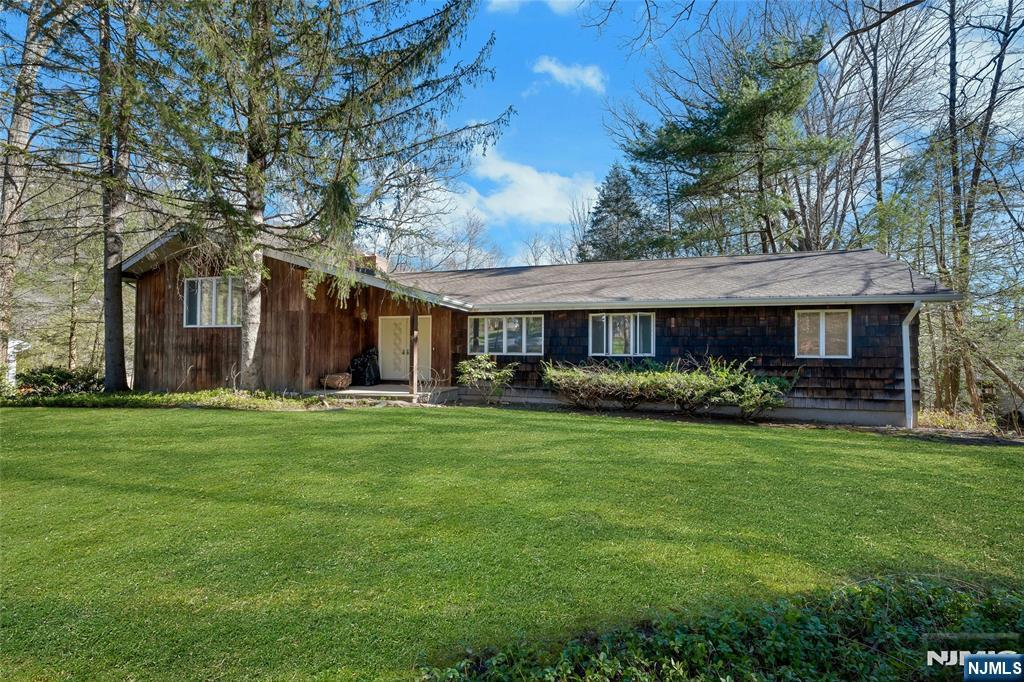 24 Deerhaven Lane - Photo 2