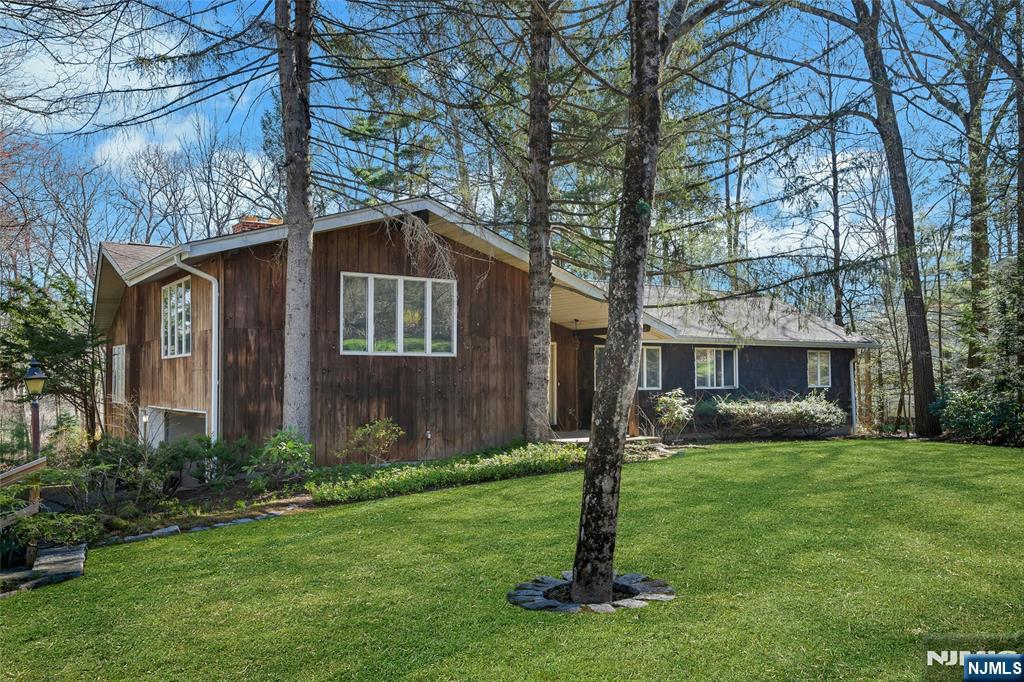 24 Deerhaven Lane - Photo 3