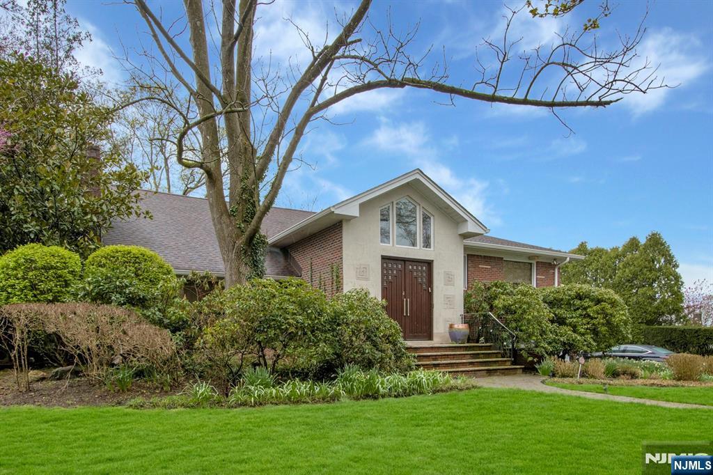 278 Fountain Road - Photo 3