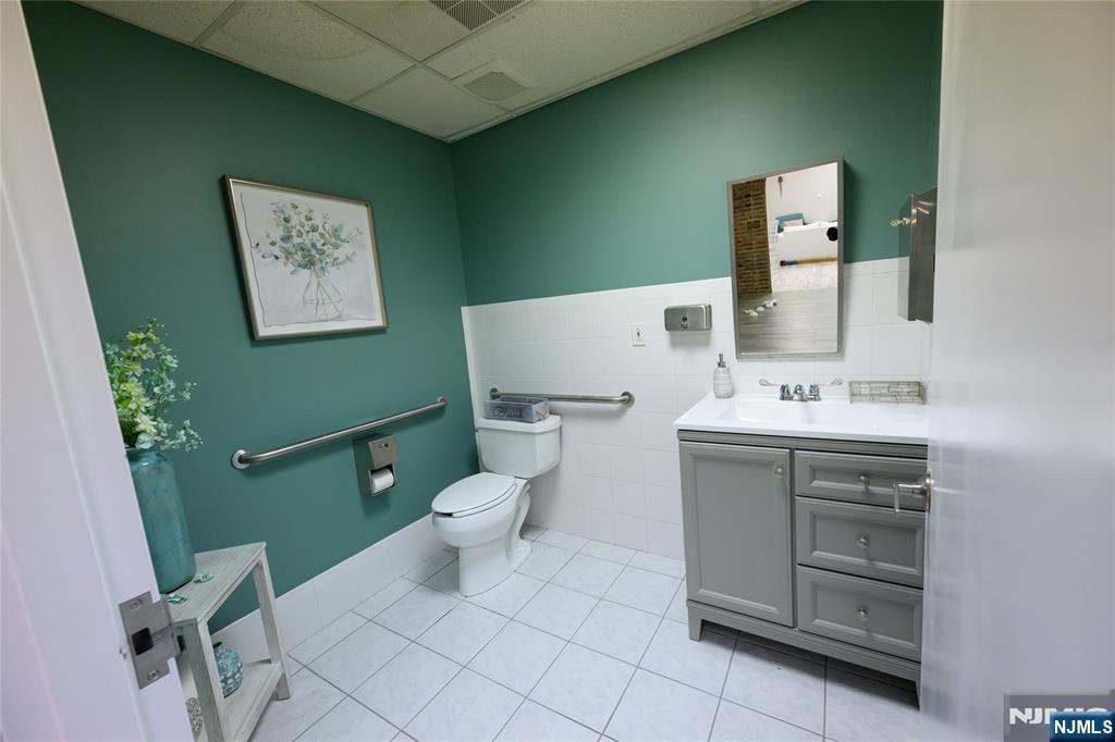 504 Hamburg Turnpike UNIT 102B, Wayne, NJ, 07470