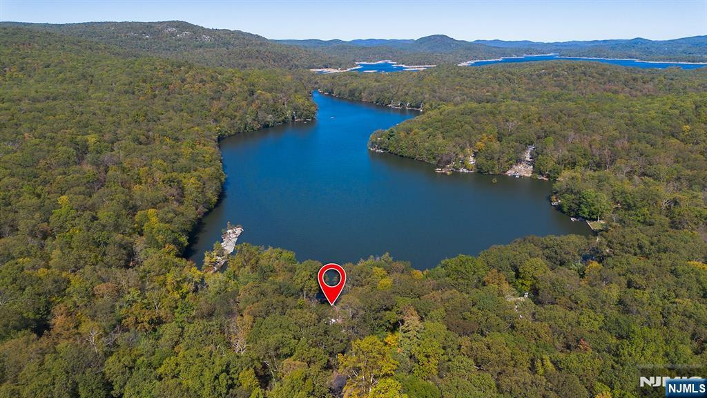 70 Harrison Lane - Photo 2