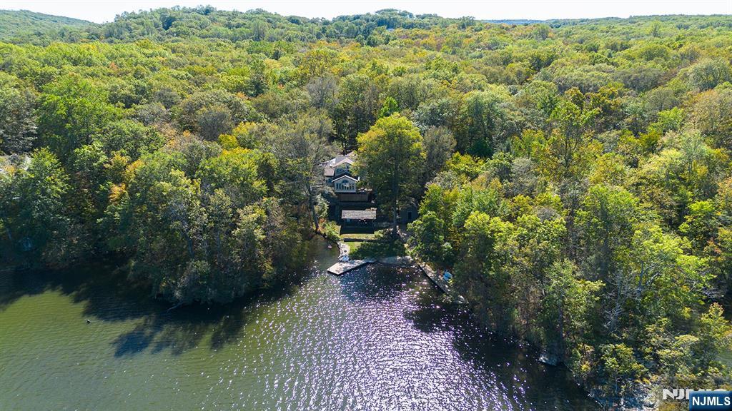 70 Harrison Lane — photo 41