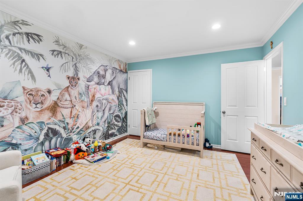 342 Pond Court UNIT 9C, Twp Of Washington, NJ, 07676