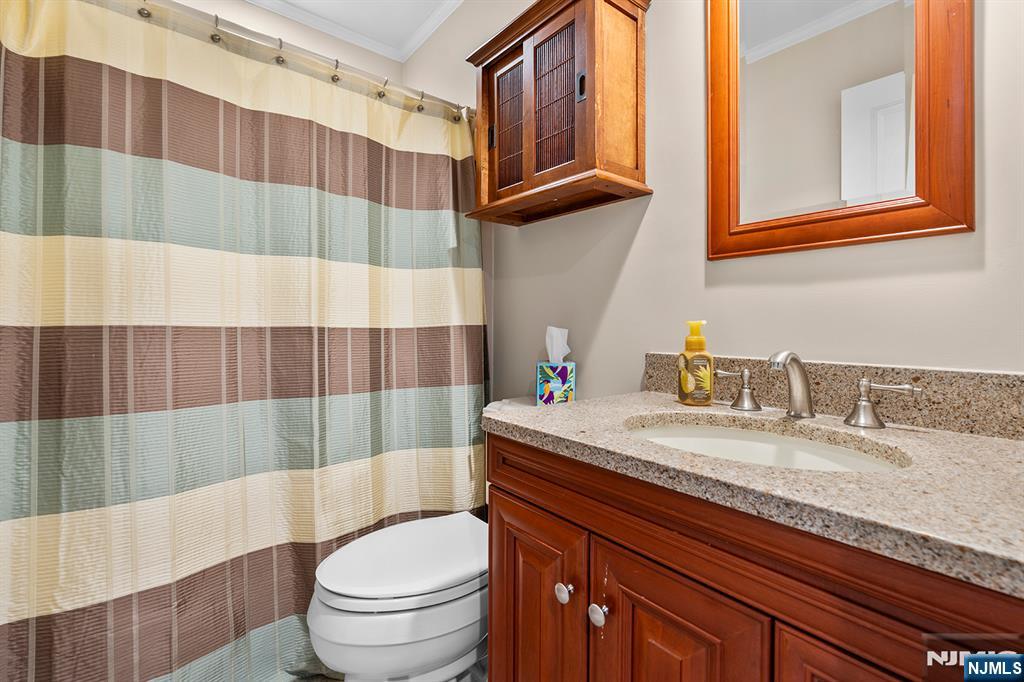 342 Pond Court UNIT 9C, Twp Of Washington, NJ, 07676