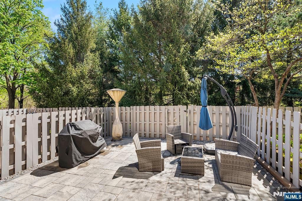 342 Pond Court UNIT 9C, Twp Of Washington, NJ, 07676