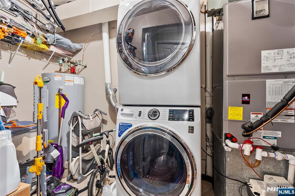 342 Pond Court UNIT 9C, Twp Of Washington, NJ, 07676