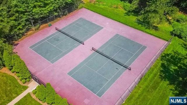 342 Pond Court UNIT 9C, Twp Of Washington, NJ, 07676