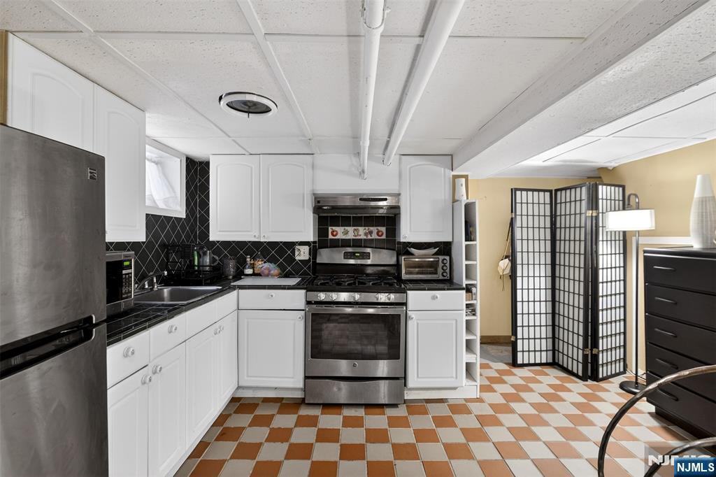 13 Front Street, North Arlington, NJ, 07031