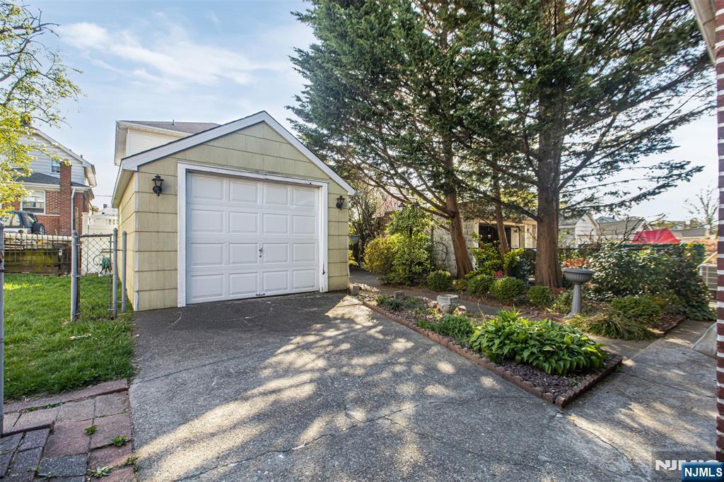 13 Front Street, North Arlington, NJ, 07031