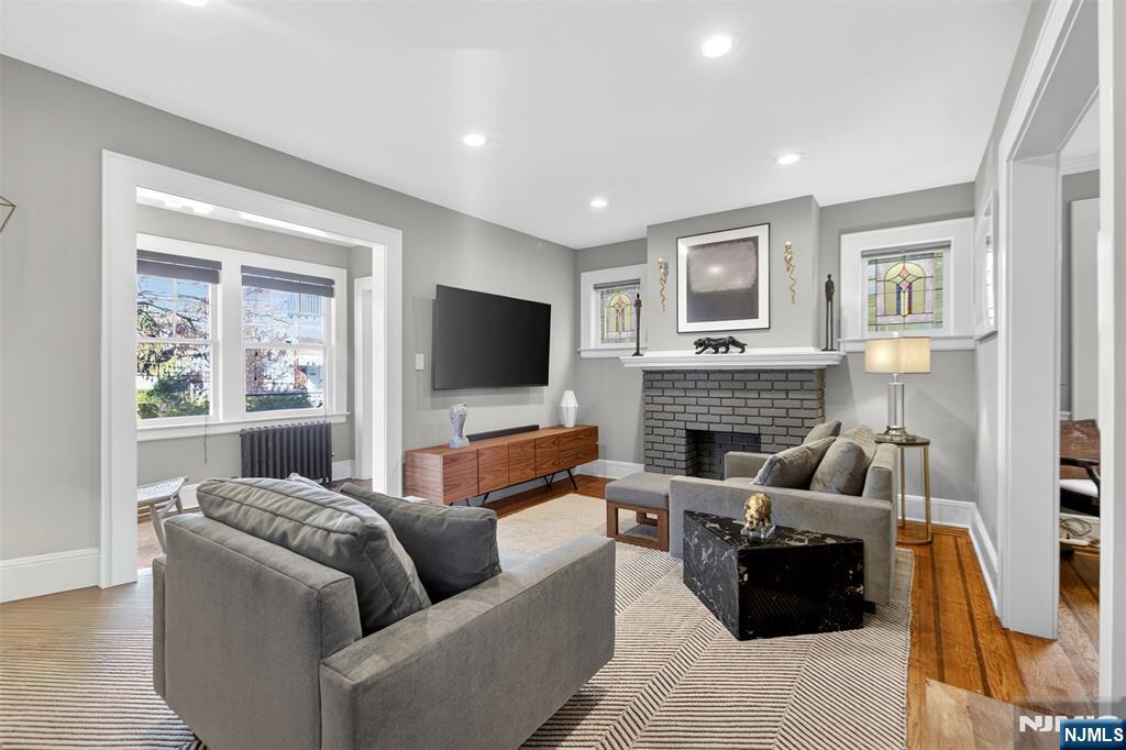 13 Front Street, North Arlington, NJ, 07031