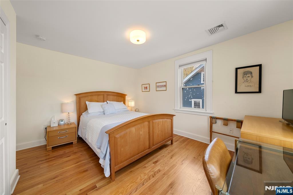 77 Oakdene Avenue, Teaneck, NJ 07666 Listing Photo  16