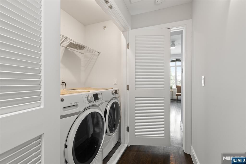 519 Walnut Street — photo 28