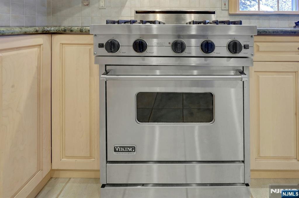 314 Knickerbocker Road, Tenafly, NJ, 07670