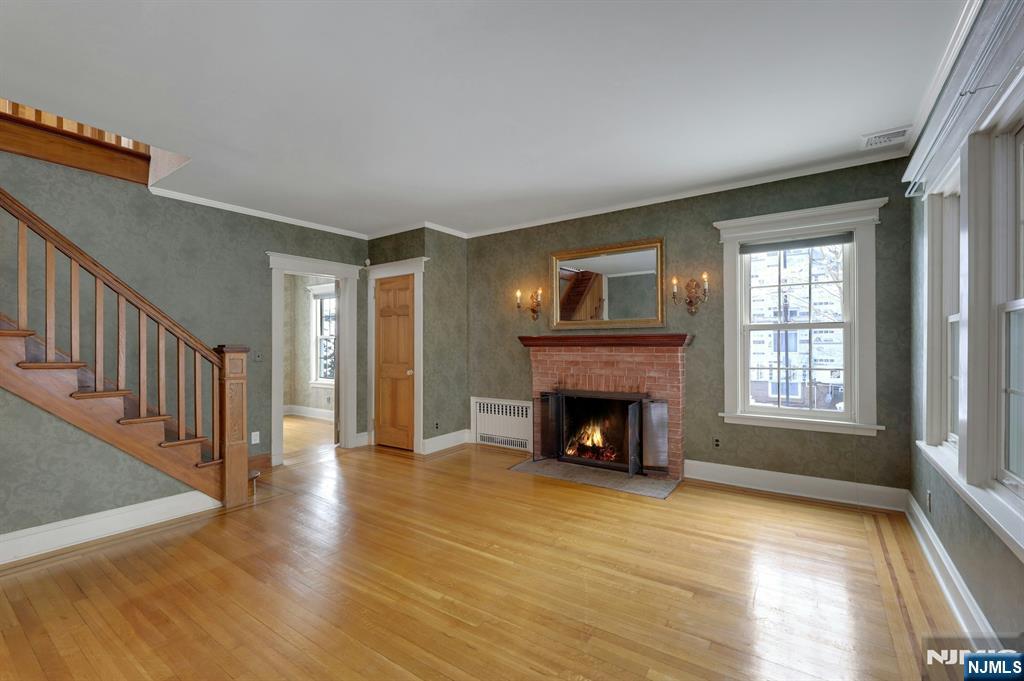 314 Knickerbocker Road, Tenafly, NJ, 07670