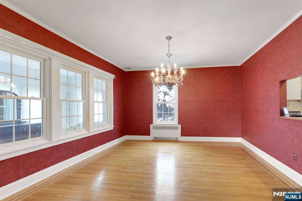 314 Knickerbocker Road, Tenafly, NJ, 07670