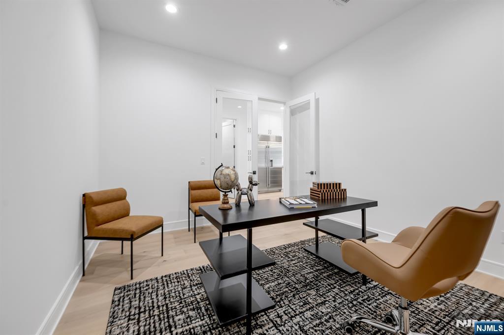 18 Feldman Court — photo 17