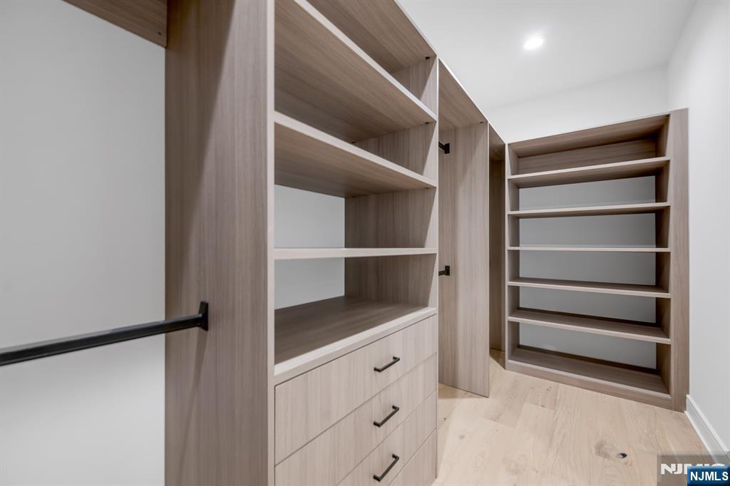18 Feldman Court — photo 28