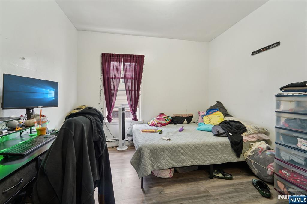 6 4th Street, Passaic, NJ, 07055