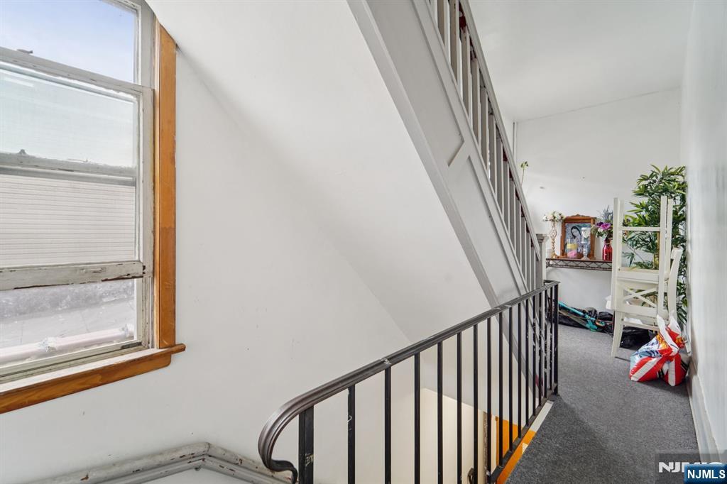 6 4th Street, Passaic, NJ, 07055