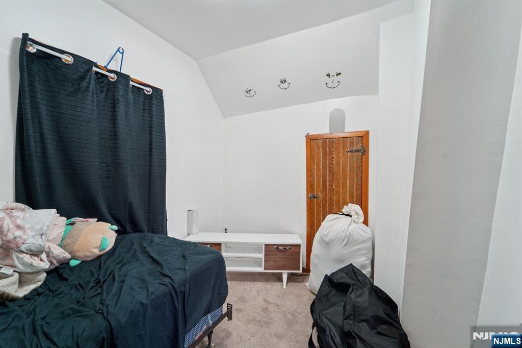 6 4th Street, Passaic, NJ, 07055