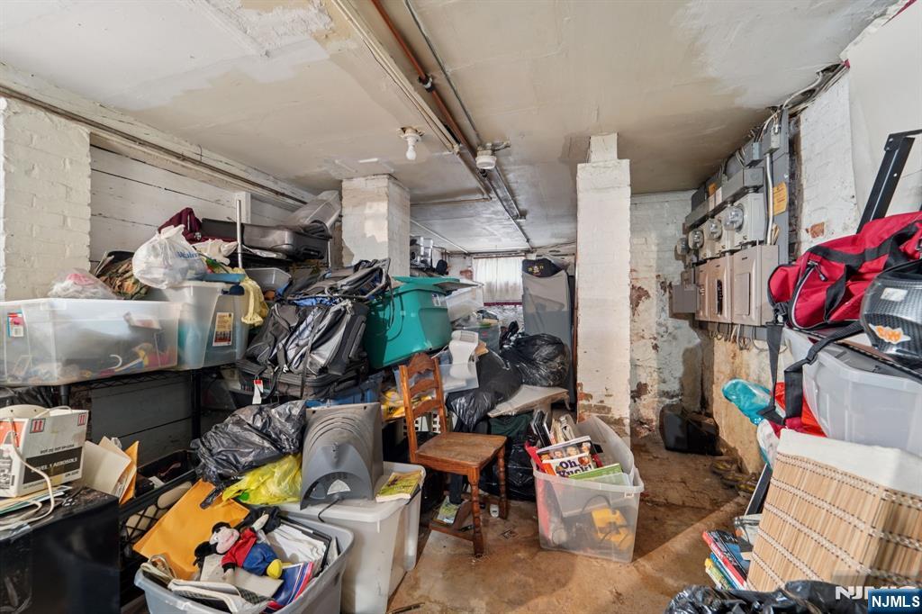 6 4th Street, Passaic, NJ, 07055