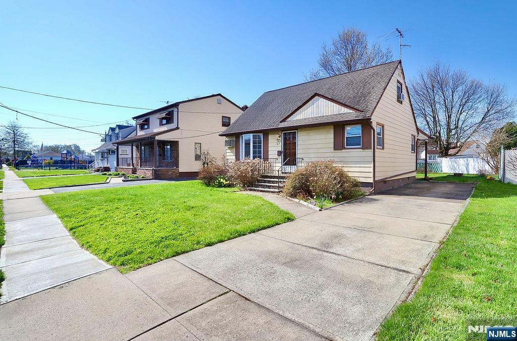 27 Joseph Street - Photo 1