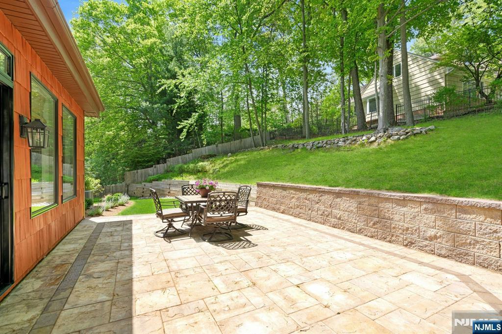 New Patio for Wonderful Entertaining