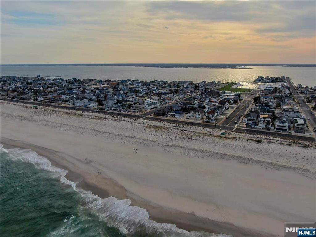 17 I Street - Photo 1