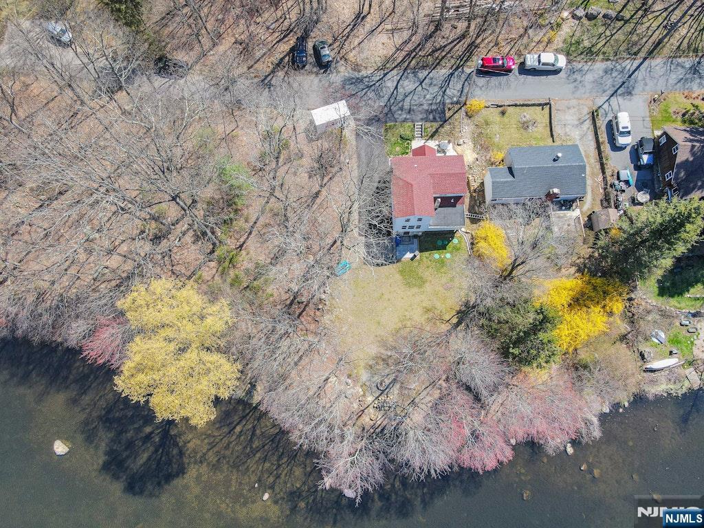 23 Upper Mountain Glen Lake Drive, West Milford, NJ 07480 Listing Photo  31
