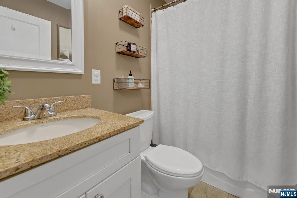 23 Upper Mountain Glen Lake Drive, West Milford, NJ 07480 Listing Photo  8
