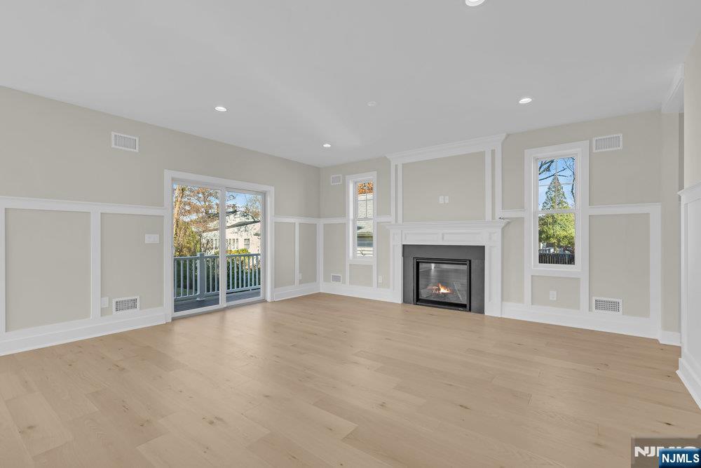 44 Brooklake Road - Photo 4